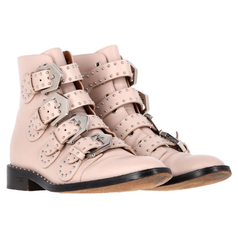 Givenchy Buckle Detail Studded Ankle Boots in Light Pink Leather - Picture 4 of 6